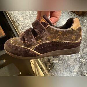 Kids Louis Vuitton Sneaker